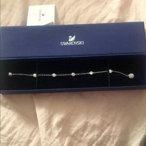 Swarovski magnet Diamond silver Bracelet